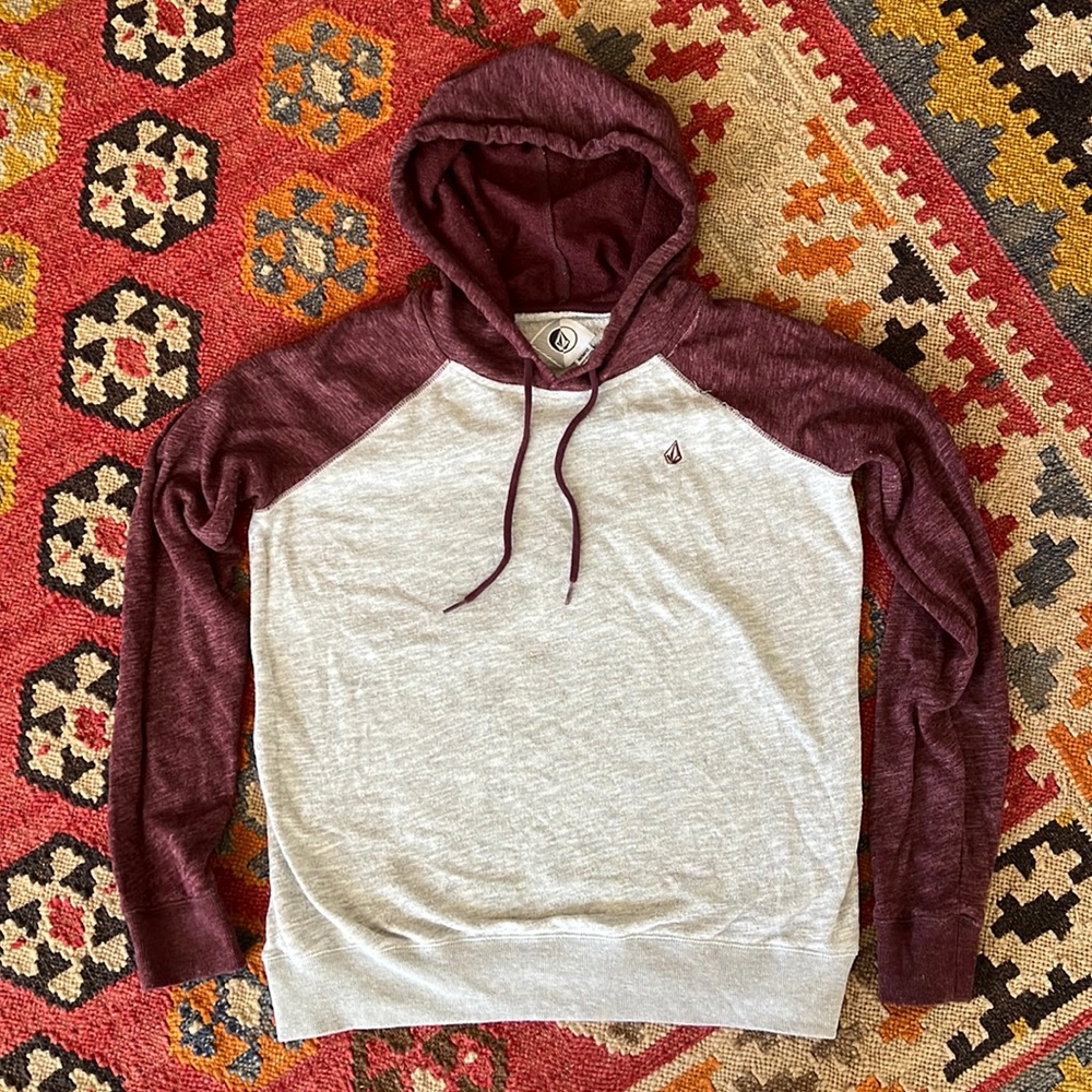 Volcom Women’s Hoodie Cream and Maroon Raglan Hoodie Sweatshirt